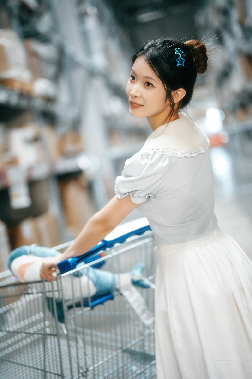 YiTuYu艺图语 Vol.10069 Wo De Xiao Zhu Li (43P)