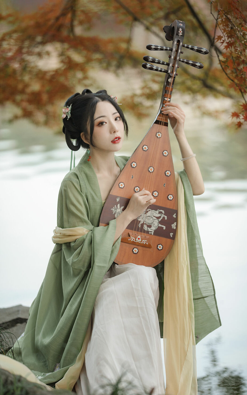 YiTuYu艺图语 Vol.10071 Shi Nan Yuan Bu Shi Zhou (17P)