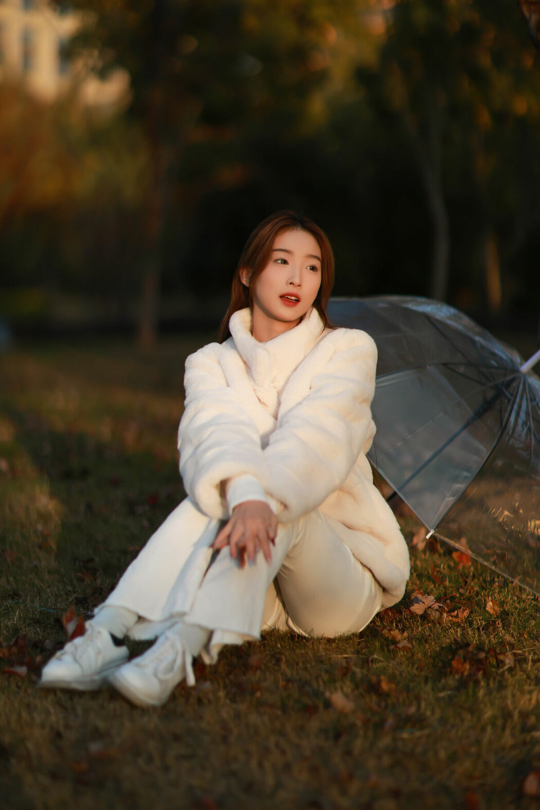 YiTuYu艺图语 Vol.10073 Ting Zi (39P)