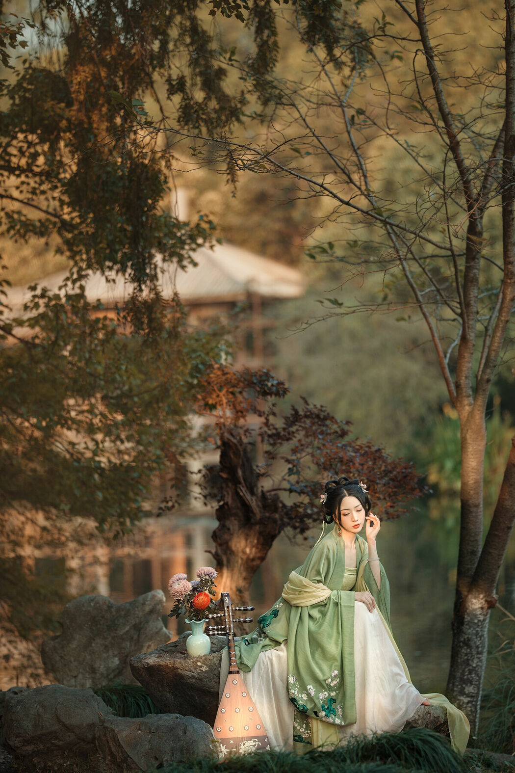 YiTuYu艺图语 Vol.10071 Shi Nan Yuan Bu Shi Zhou (17P)