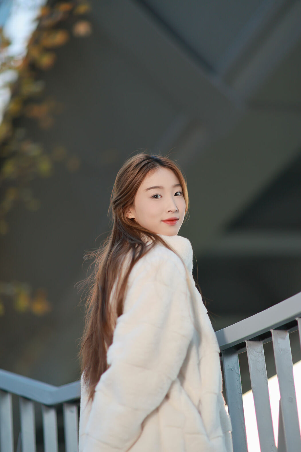 YiTuYu艺图语 Vol.10073 Ting Zi (39P)