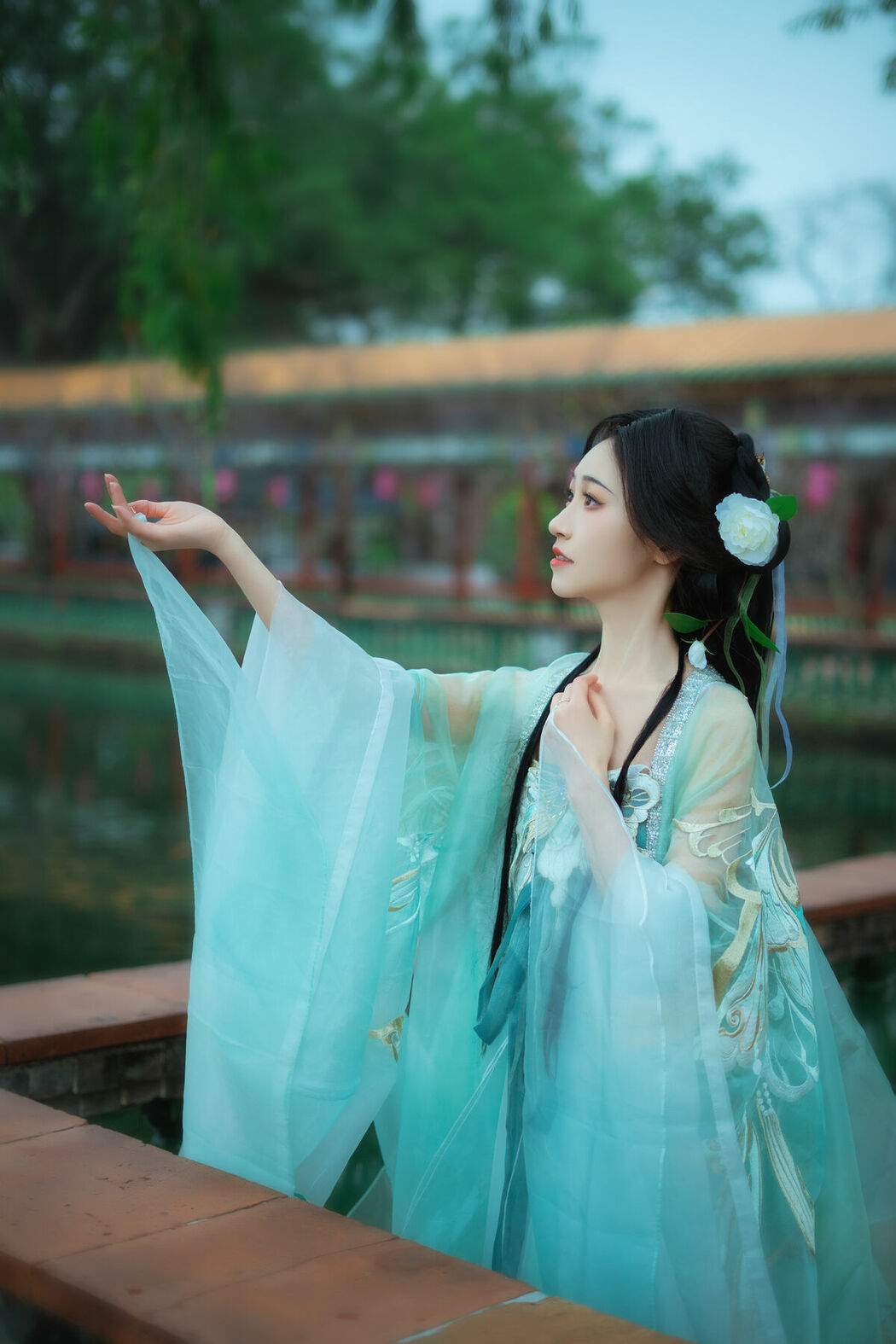 YiTuYu艺图语 Vol.10070 Shi Qi (16P)