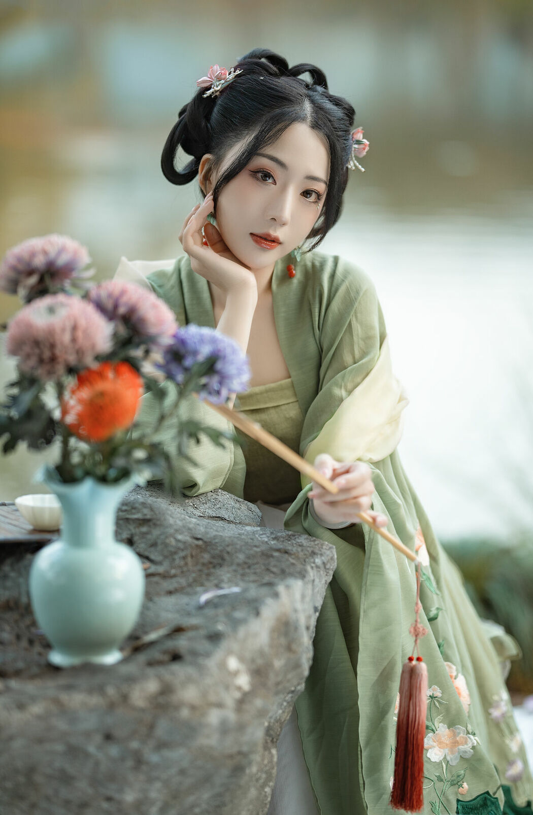 YiTuYu艺图语 Vol.10071 Shi Nan Yuan Bu Shi Zhou (17P)