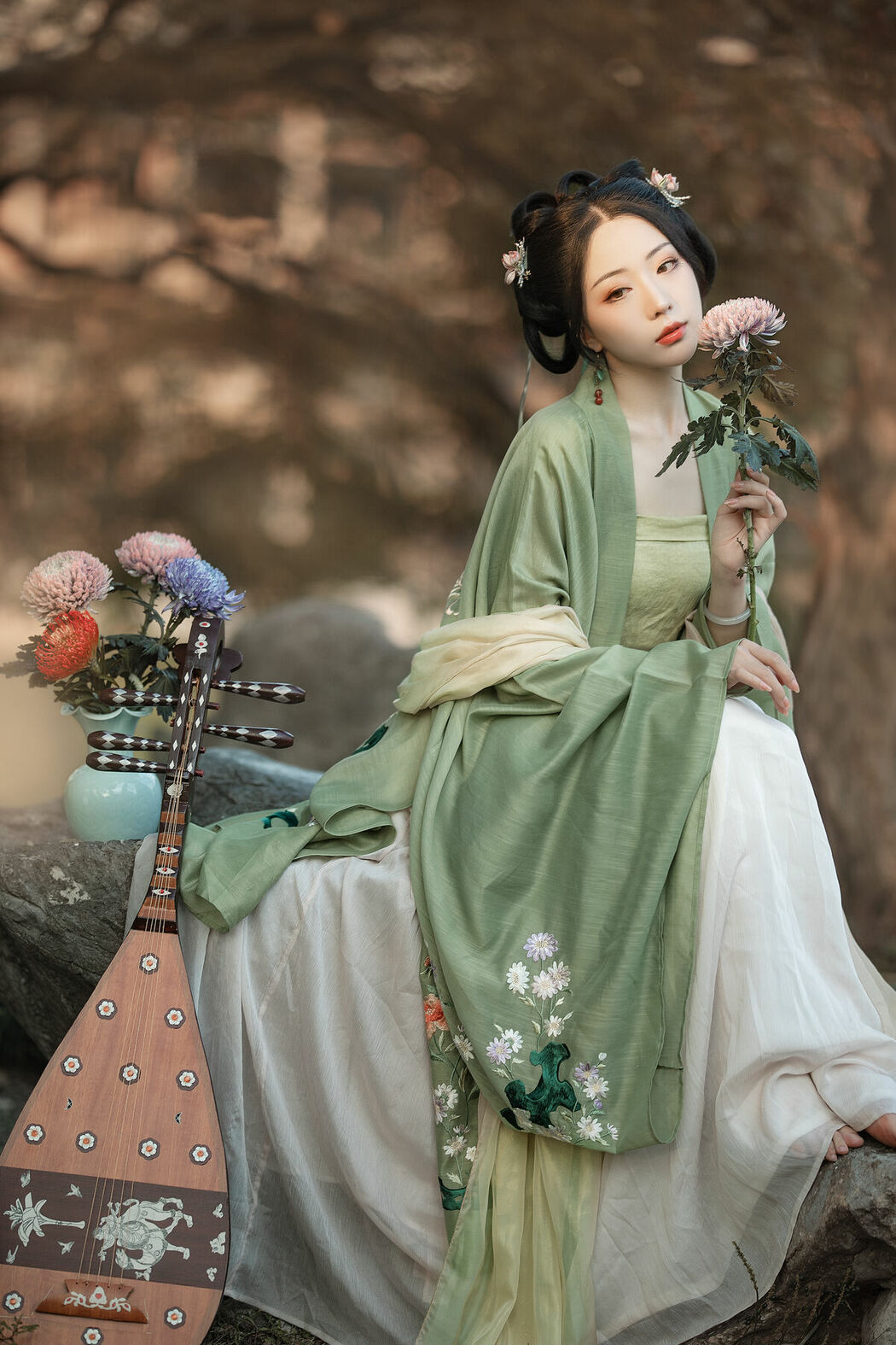 YiTuYu艺图语 Vol.10071 Shi Nan Yuan Bu Shi Zhou (17P)