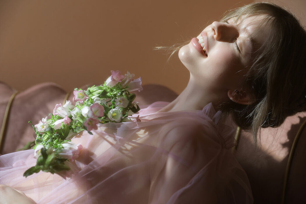 YiTuYu艺图语 Vol.10077 Anna (16P)