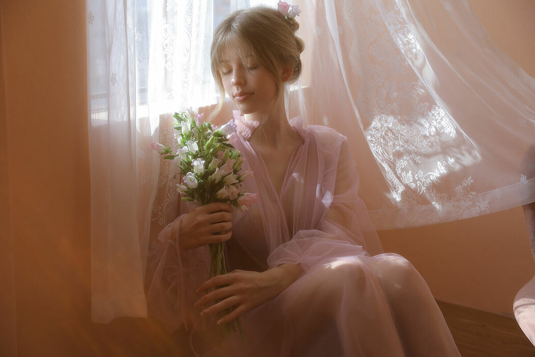 YiTuYu艺图语 Vol.10077 Anna (16P)