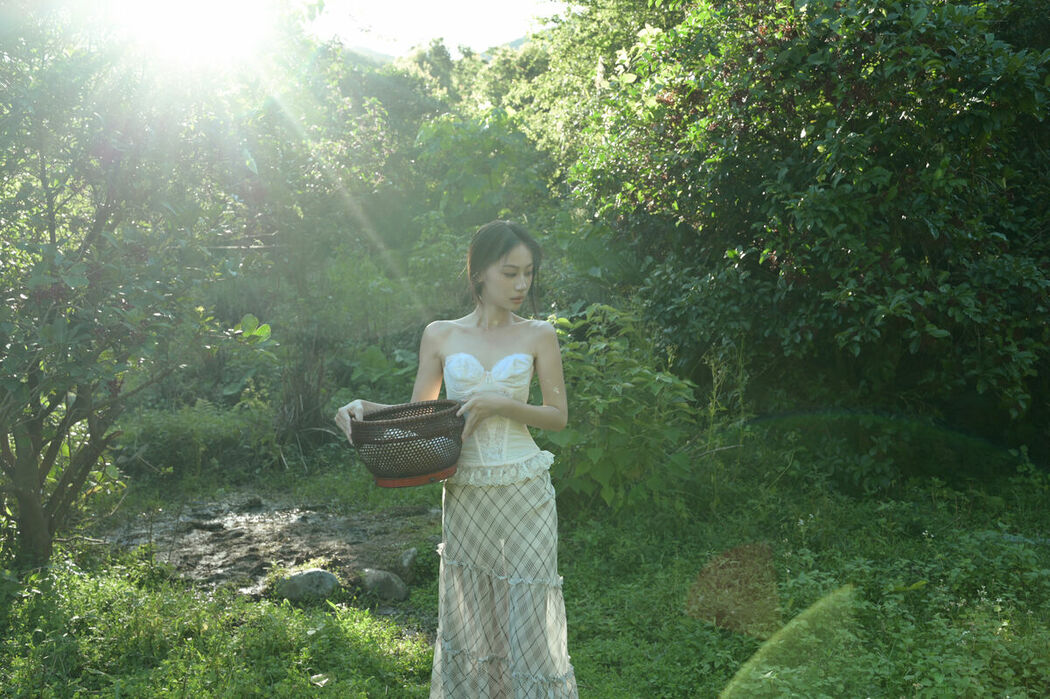 YiTuYu艺图语 Vol.10078 Yi Yi (40P)