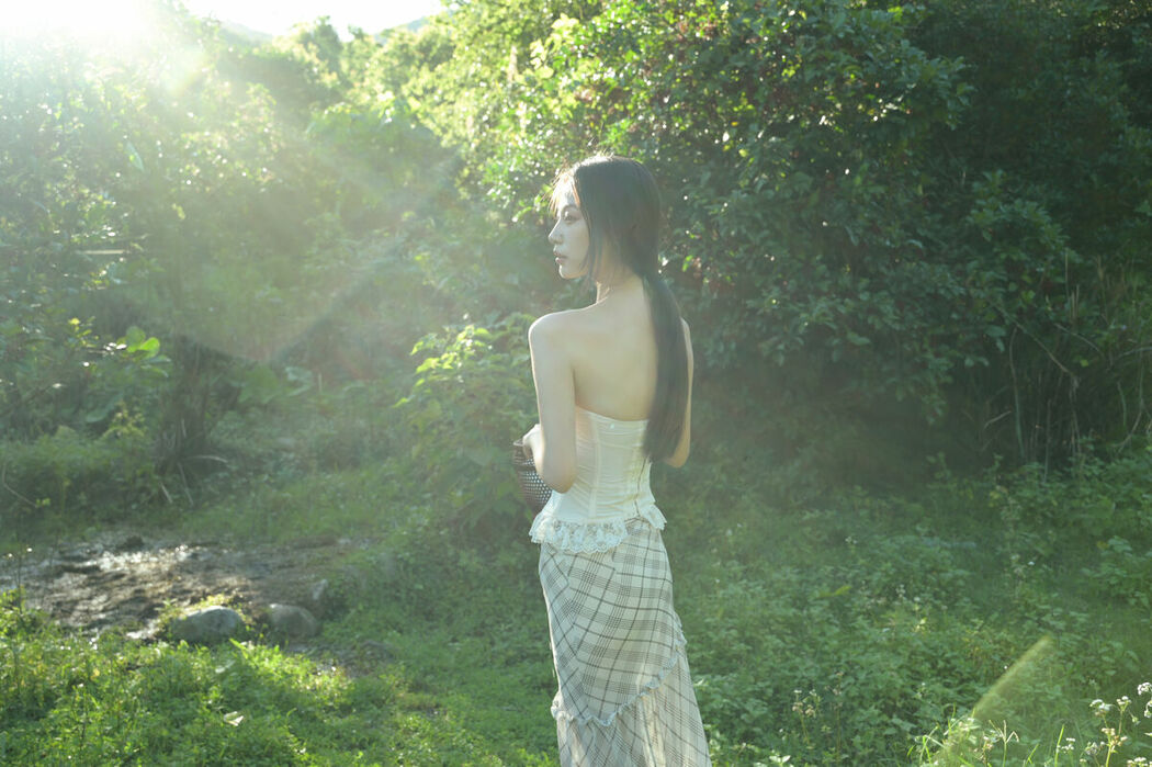 YiTuYu艺图语 Vol.10078 Yi Yi (40P)
