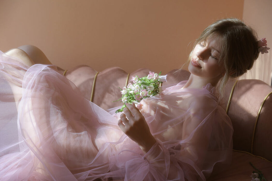 YiTuYu艺图语 Vol.10077 Anna (16P)