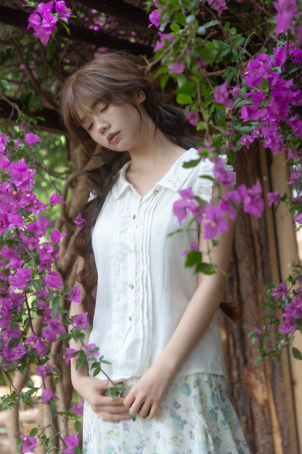 YiTuYu艺图语 Vol.10074 Lin Mu Ting Zi (19P)