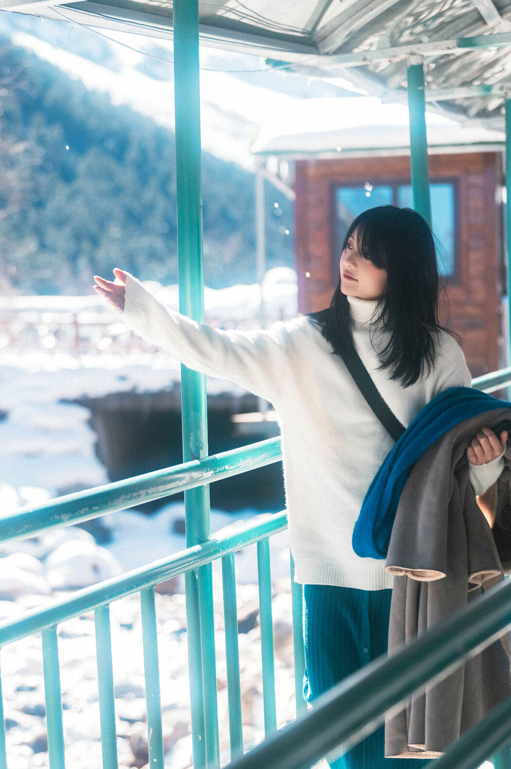 YiTuYu艺图语 Vol.10081 A Miao De Fan Fan (26P)