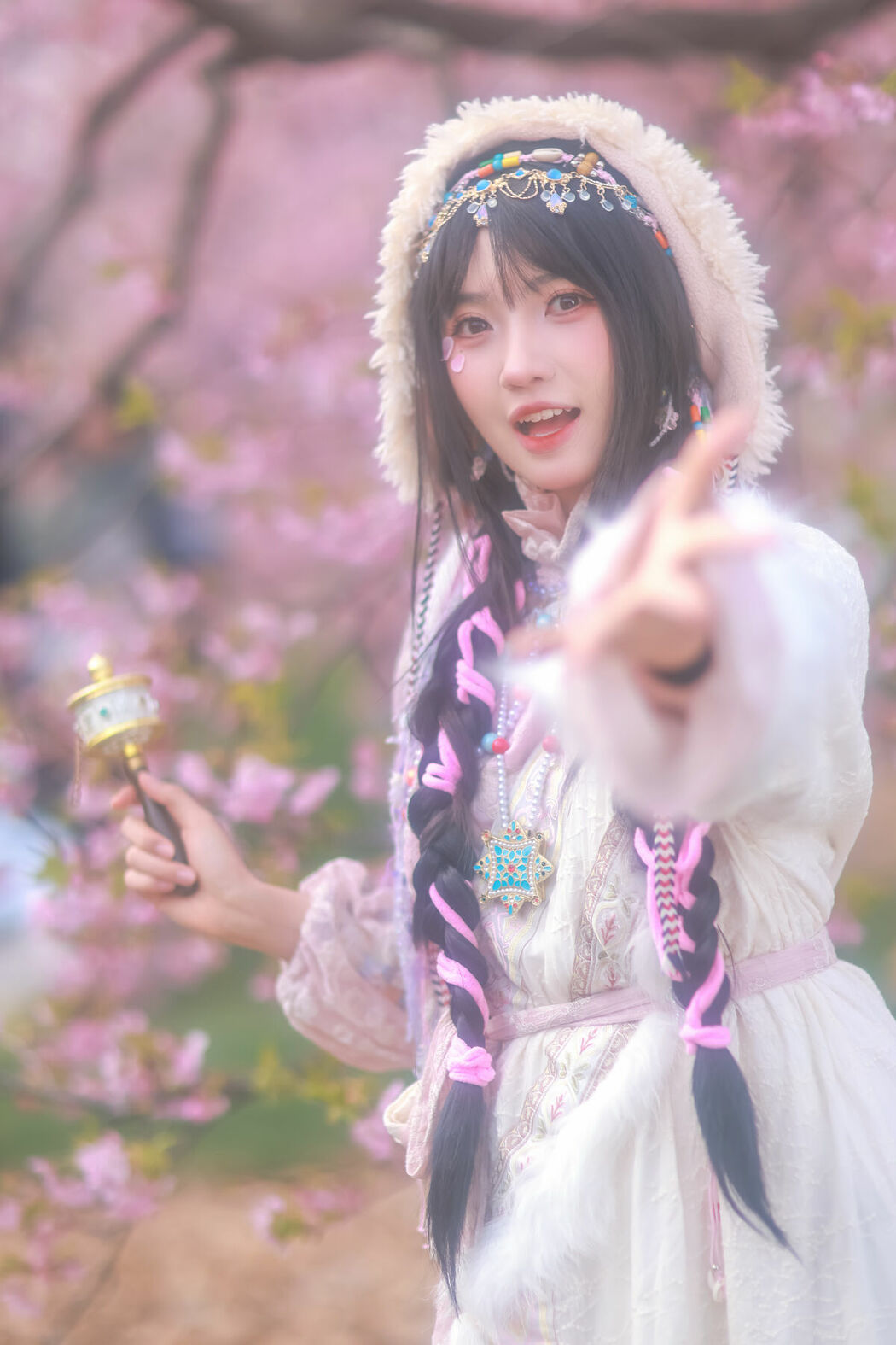 YiTuYu艺图语 Vol.10079 Gan Xiao Jie (27P)