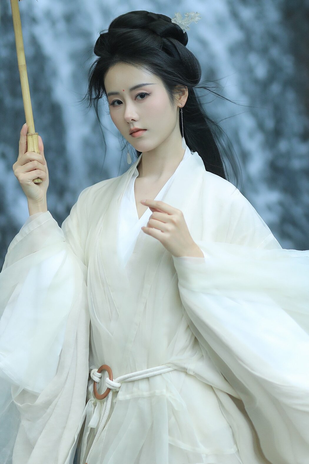 YiTuYu艺图语 Vol.10082 Ren Jian Yue-Su Chen (18P) Cover Photo
