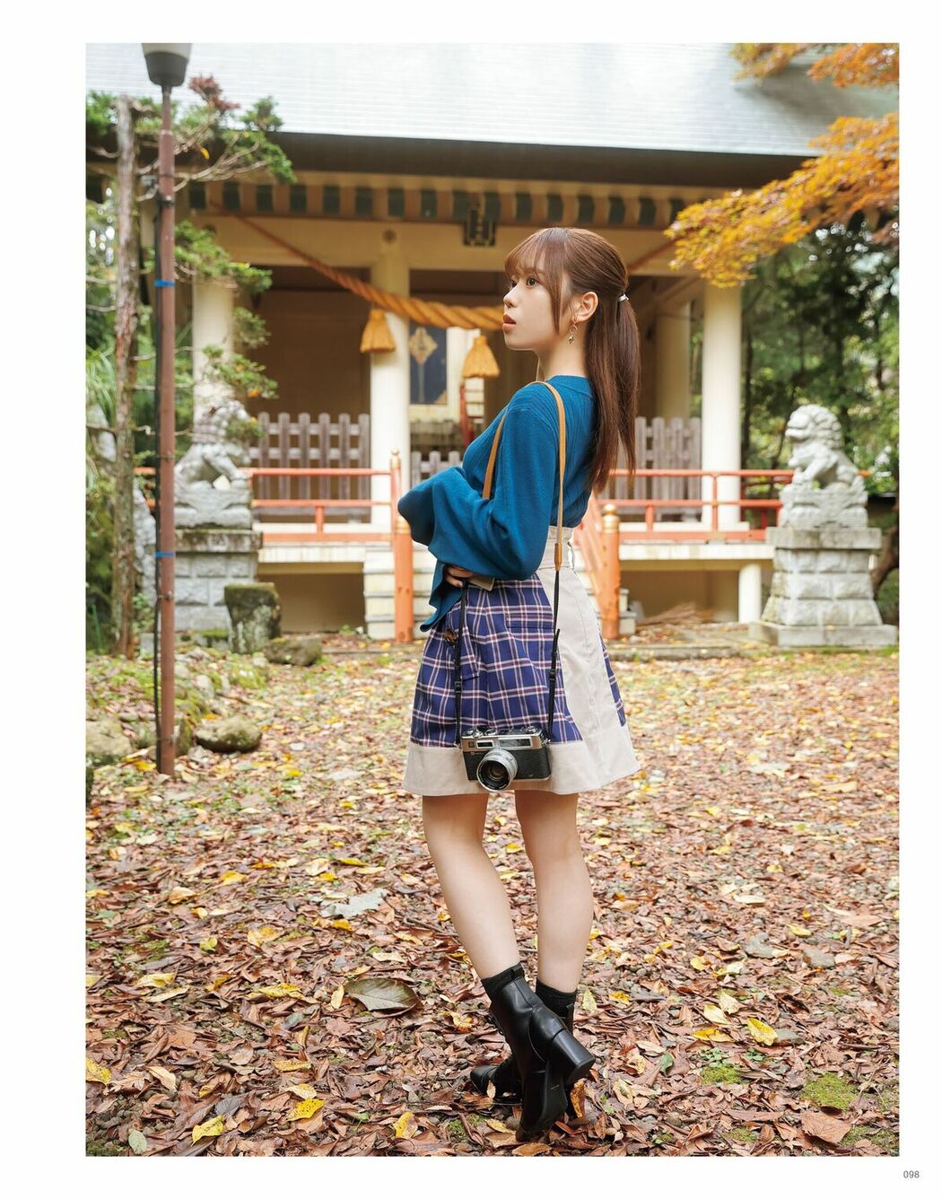 JP Sayuri Date 伊達さゆり – フォト And インタビューブック 置いてきた傘と地 Part02 (64P)