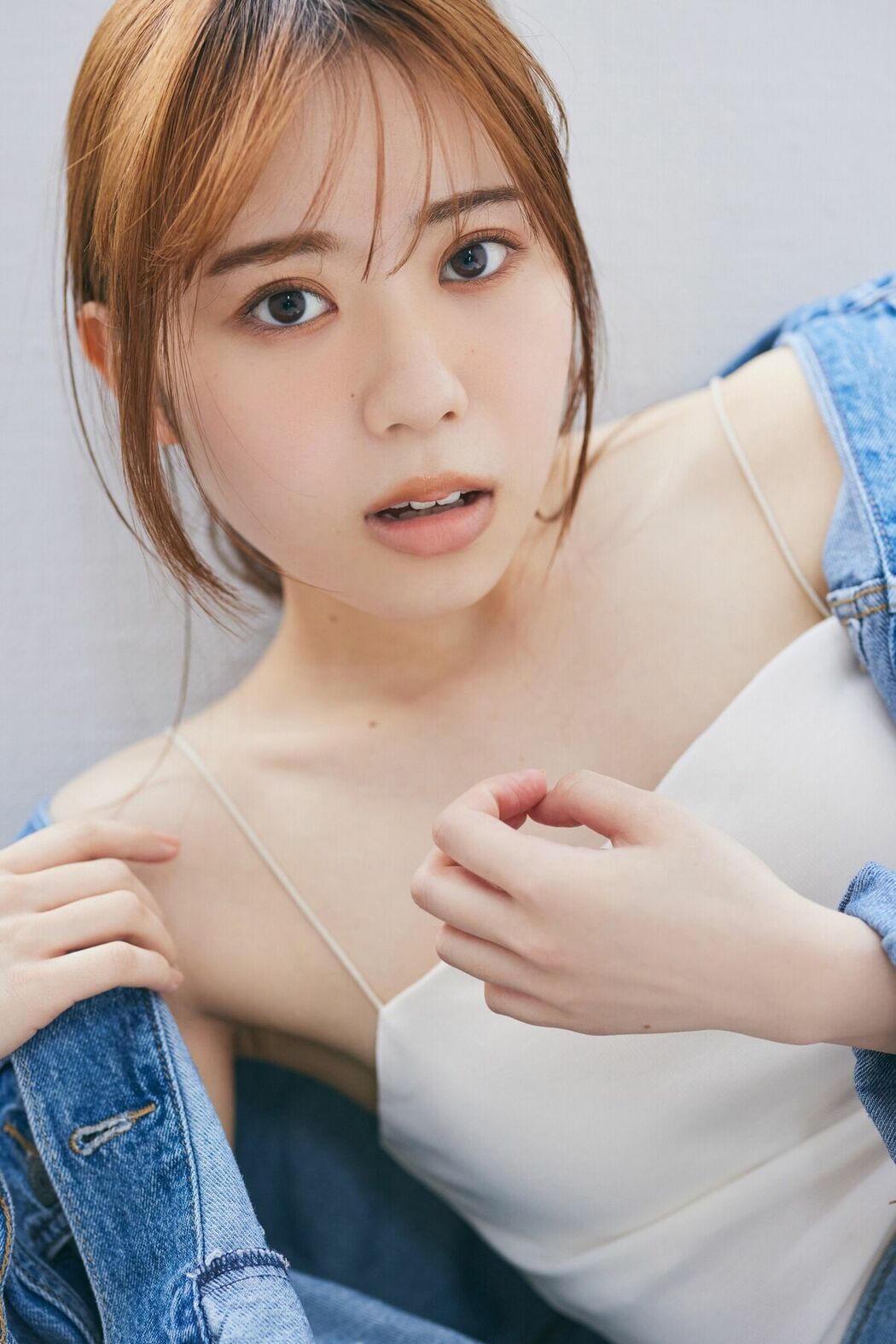 JP Sayuri Date 伊達さゆり – WHITE graph デジタル写真集 (56P)