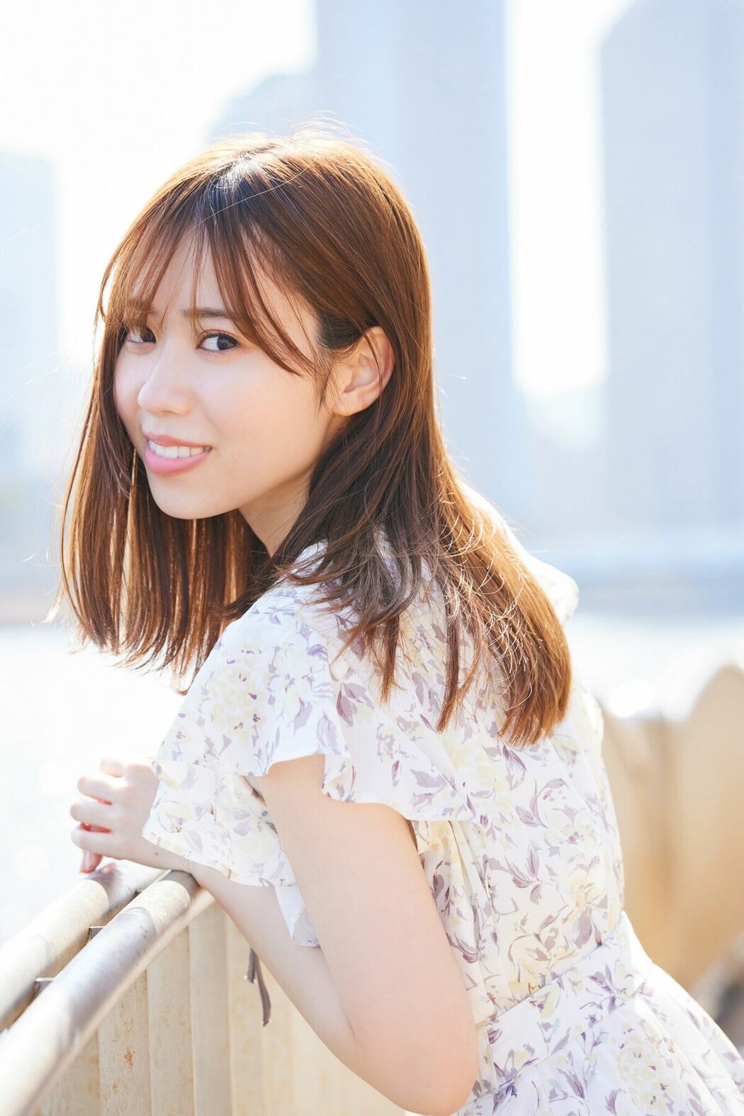 JP Sayuri Date 伊達さゆり – WHITE graph デジタル写真集 (56P)