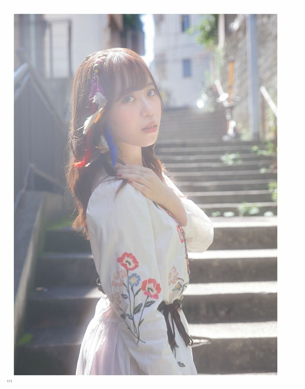 JP Sayuri Date 伊達さゆり – フォト And インタビューブック 置いてきた傘と地 Part03 (64P)