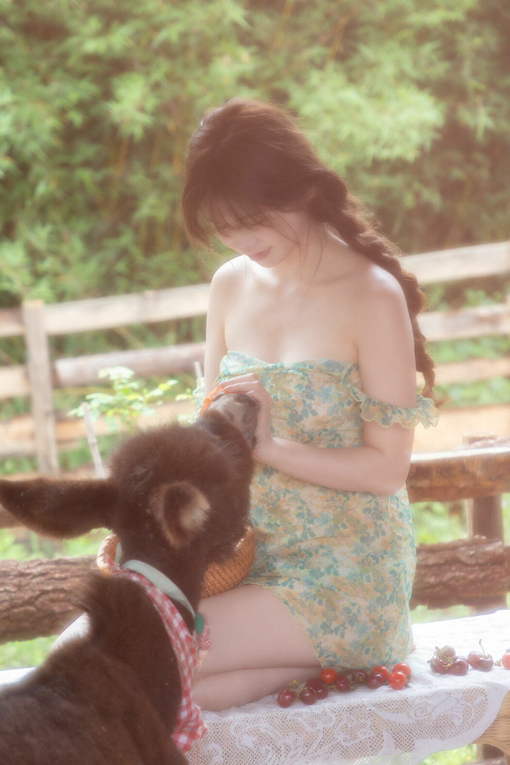 YiTuYu艺图语 Vol.10085 Lin Mu Ting Zi (33P)