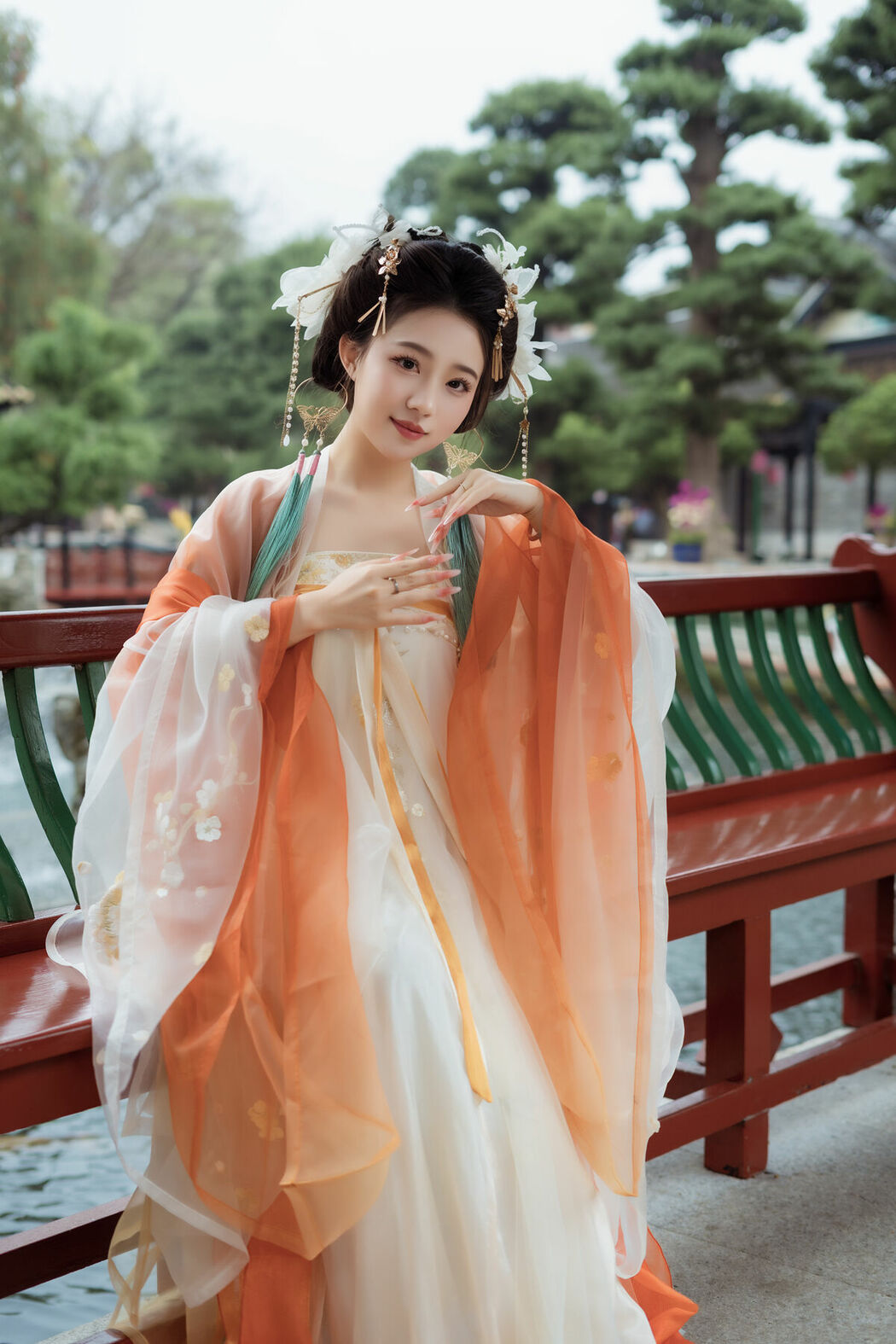 YiTuYu艺图语 Vol.10083 Su Su (14P)