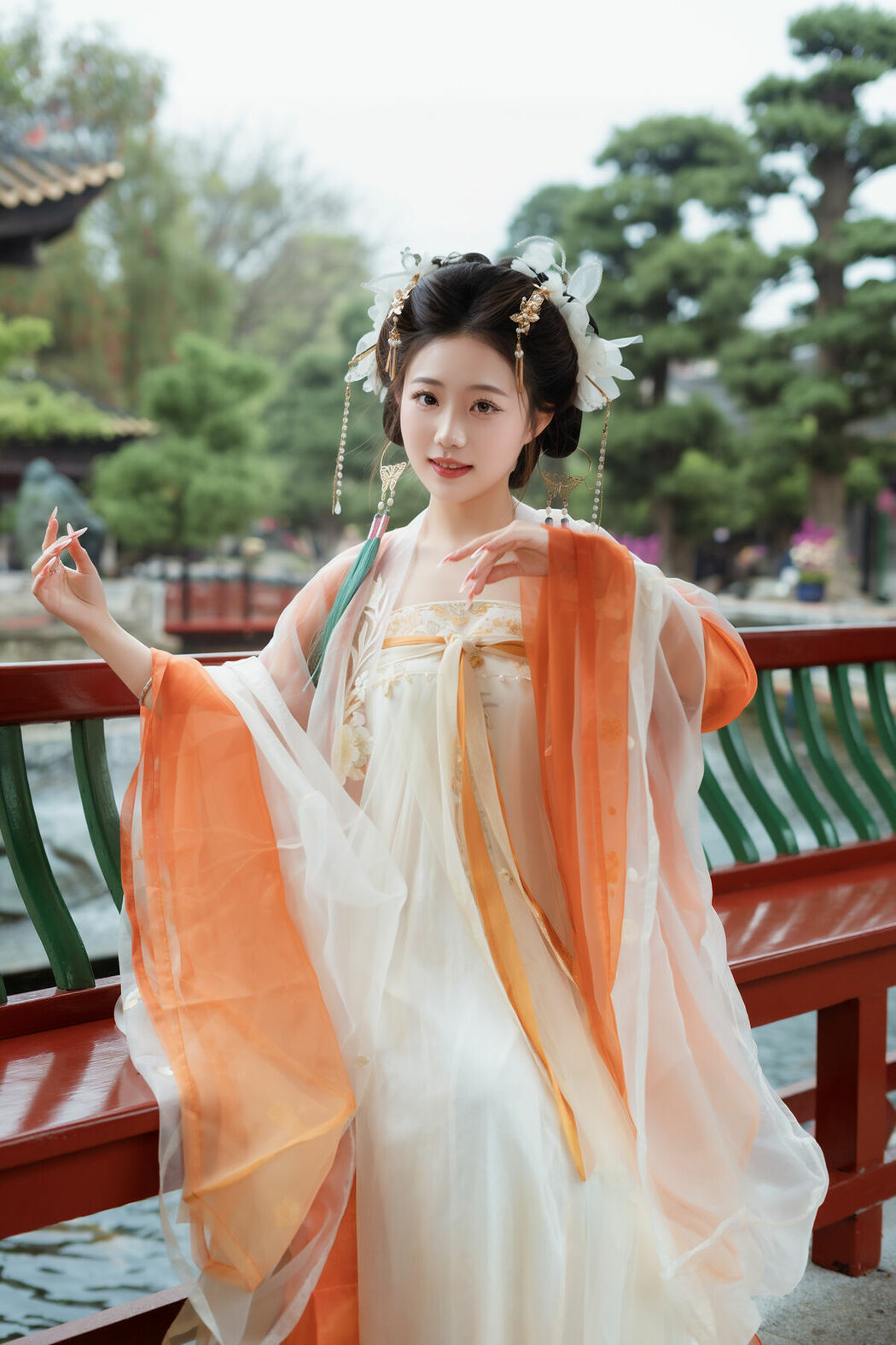 YiTuYu艺图语 Vol.10083 Su Su (14P)