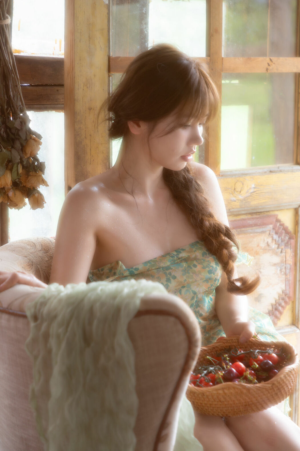 YiTuYu艺图语 Vol.10085 Lin Mu Ting Zi (33P)