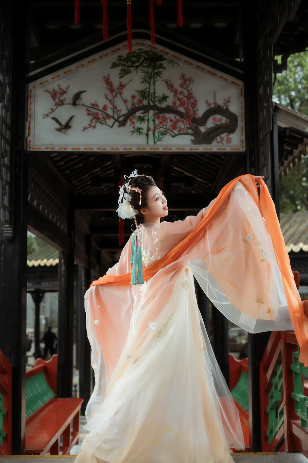 YiTuYu艺图语 Vol.10083 Su Su (14P)
