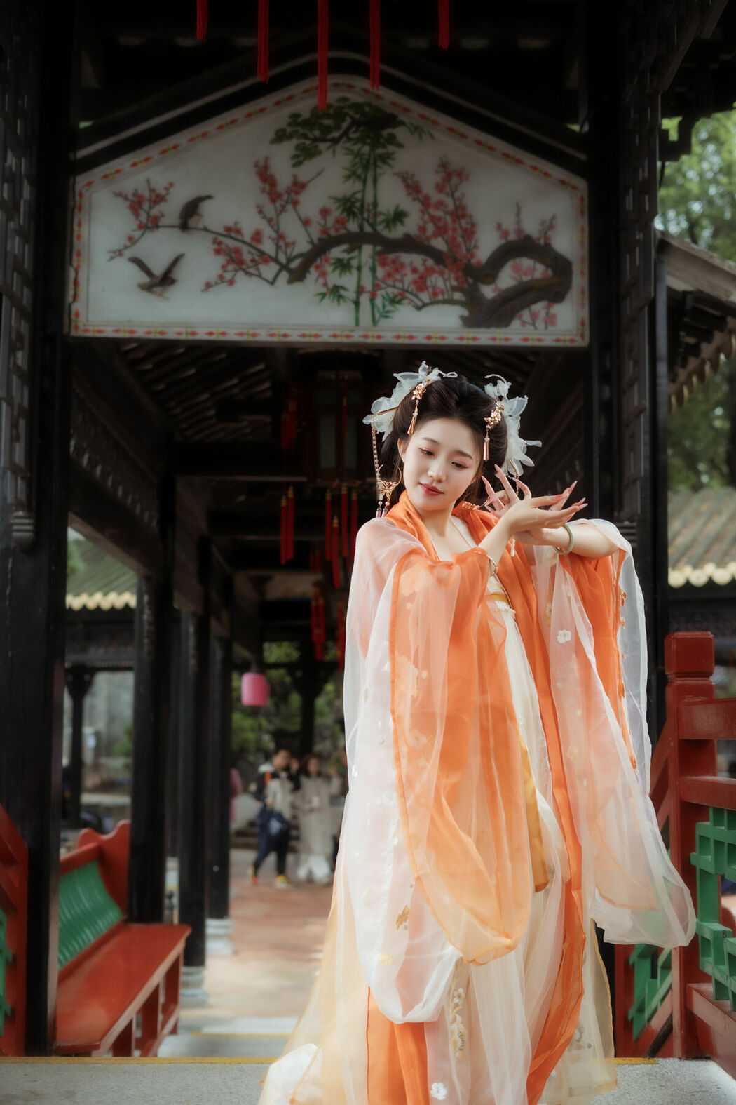 YiTuYu艺图语 Vol.10083 Su Su (14P)