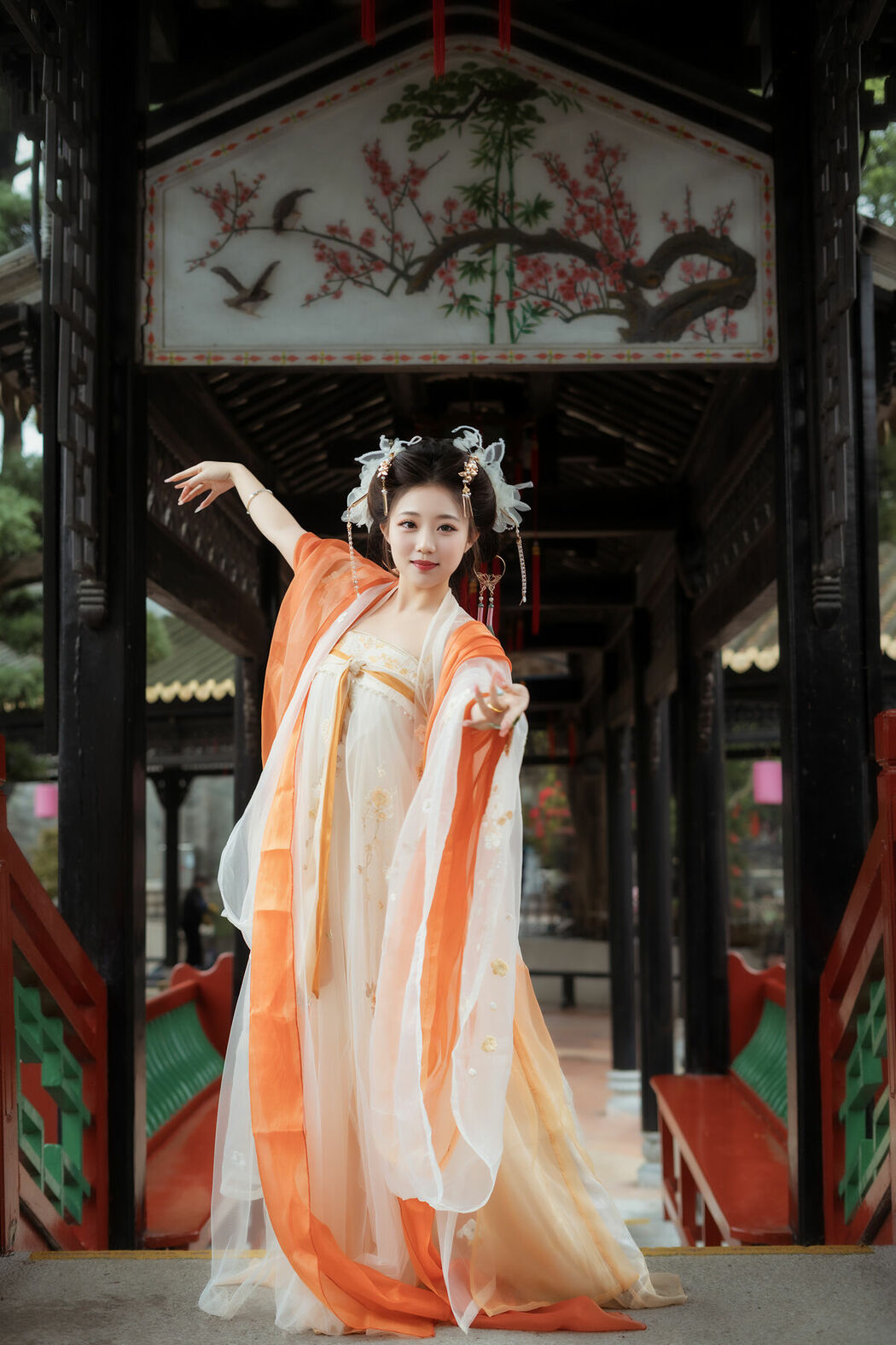 YiTuYu艺图语 Vol.10083 Su Su (14P)