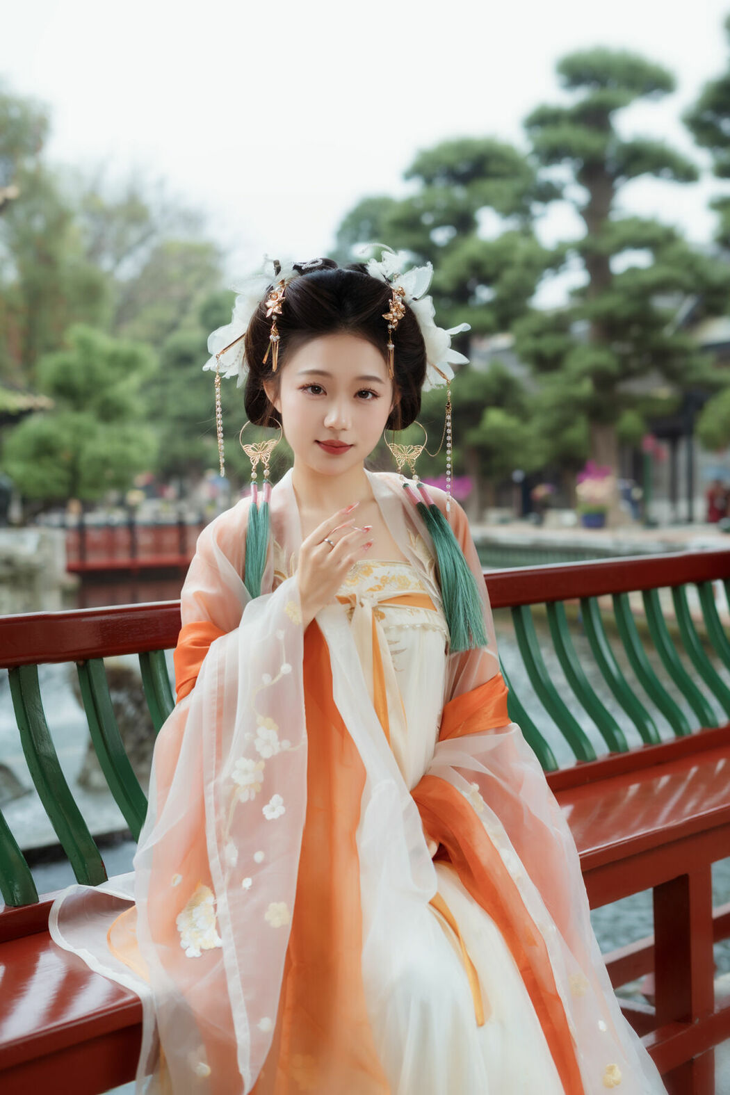 YiTuYu艺图语 Vol.10083 Su Su (14P)
