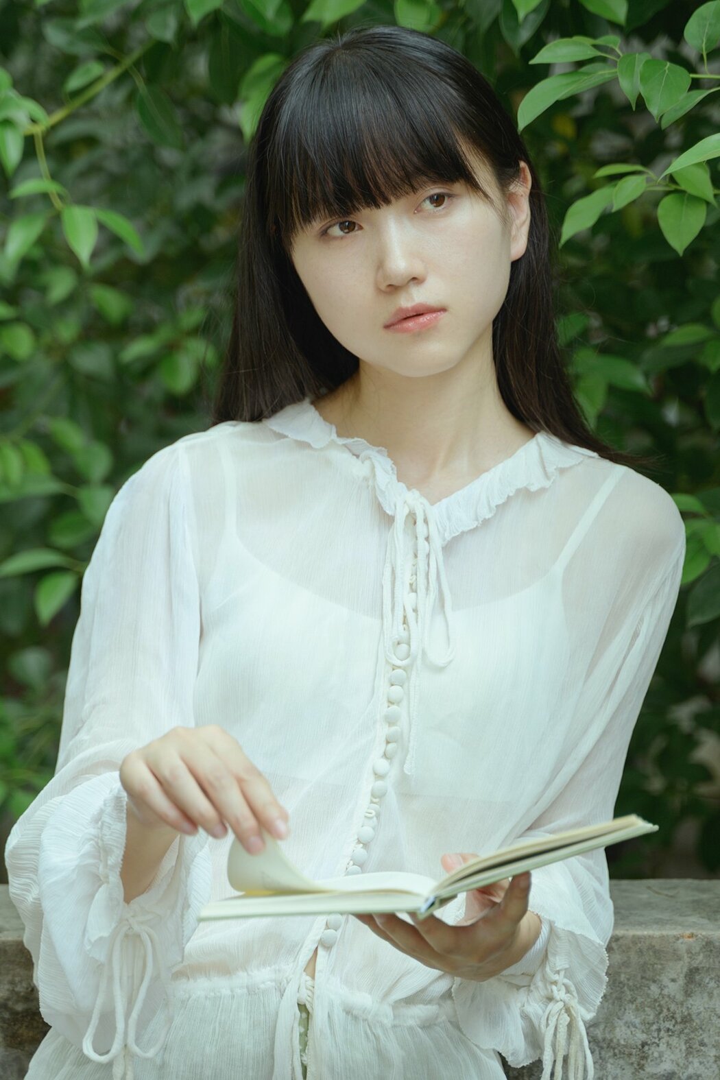 YiTuYu艺图语 Vol.10086 A Meng De Hu Ya (36P) Cover Photo