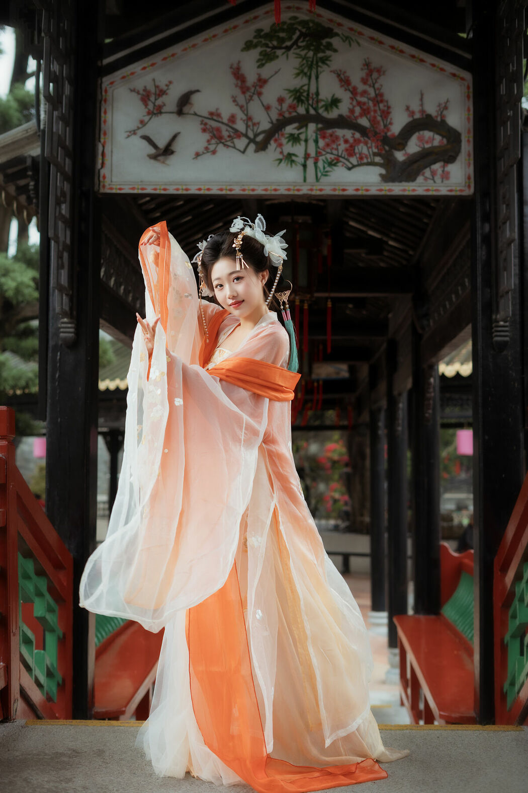YiTuYu艺图语 Vol.10083 Su Su (14P)