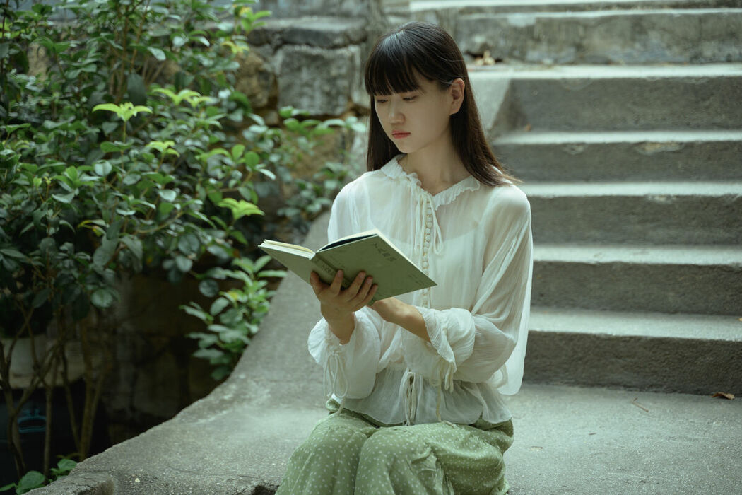 YiTuYu艺图语 Vol.10086 A Meng De Hu Ya (36P)