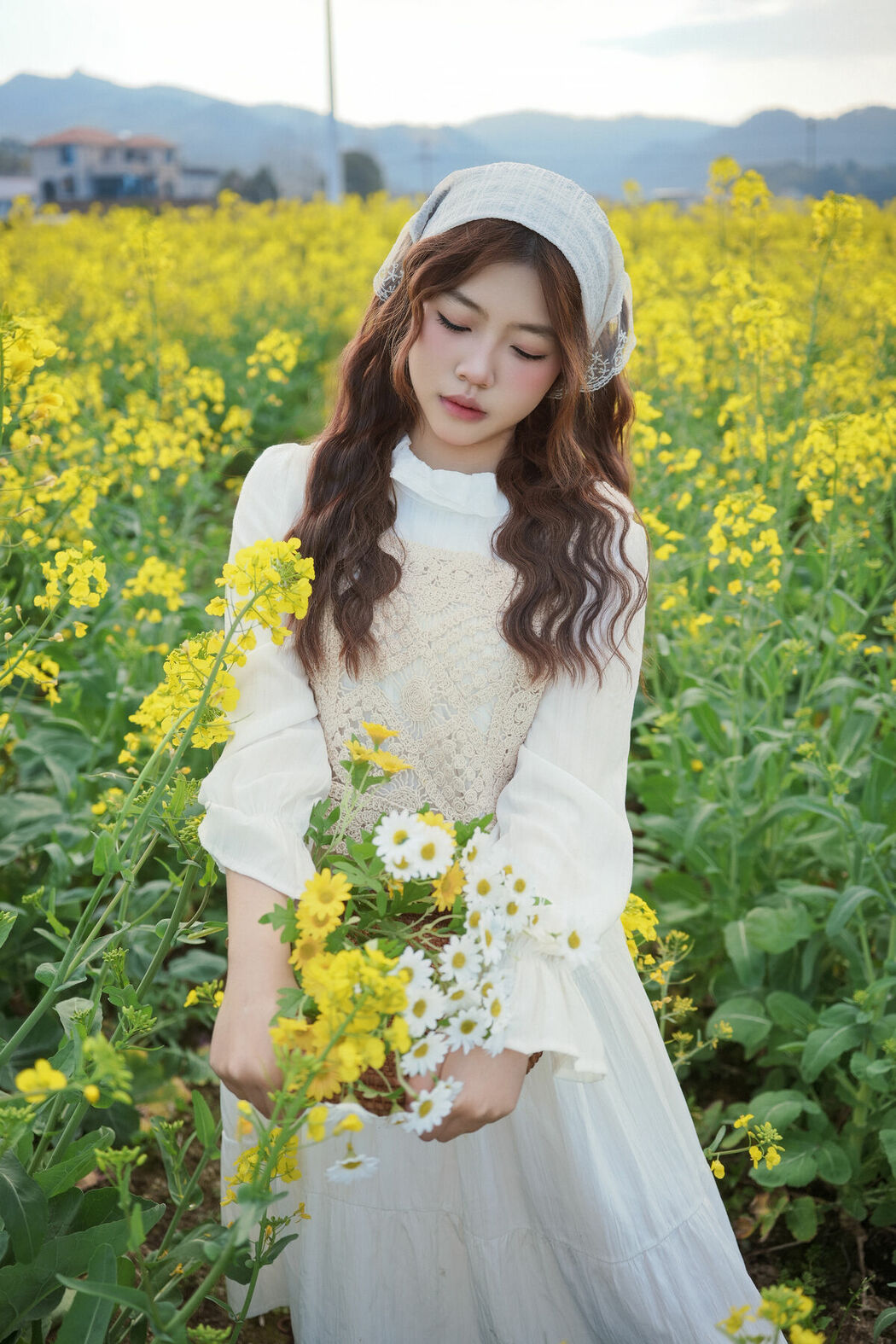 YiTuYu艺图语 Vol.10084 Jing Jing Yi (40P)
