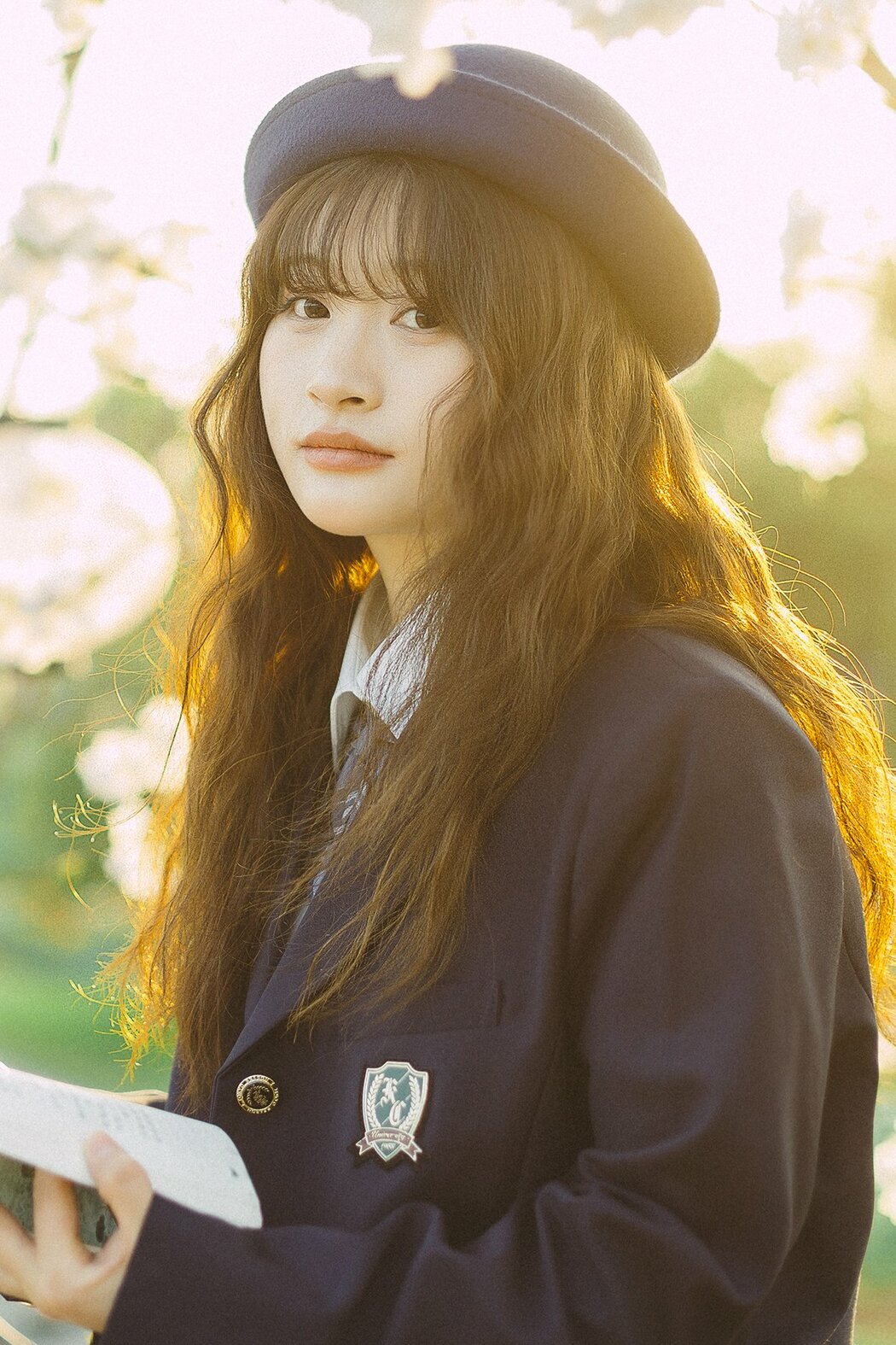 YiTuYu艺图语 Vol.10088 Shi San San A (19P) Cover Photo