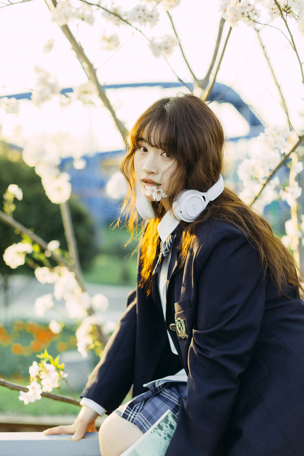 YiTuYu艺图语 Vol.10088 Shi San San A (19P)