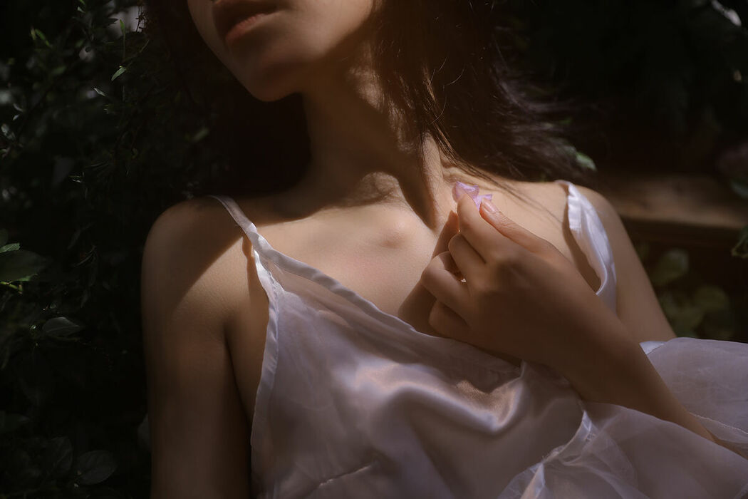 YiTuYu艺图语 Vol.10087 Wendy Yuan Zi Mo Te (14P)