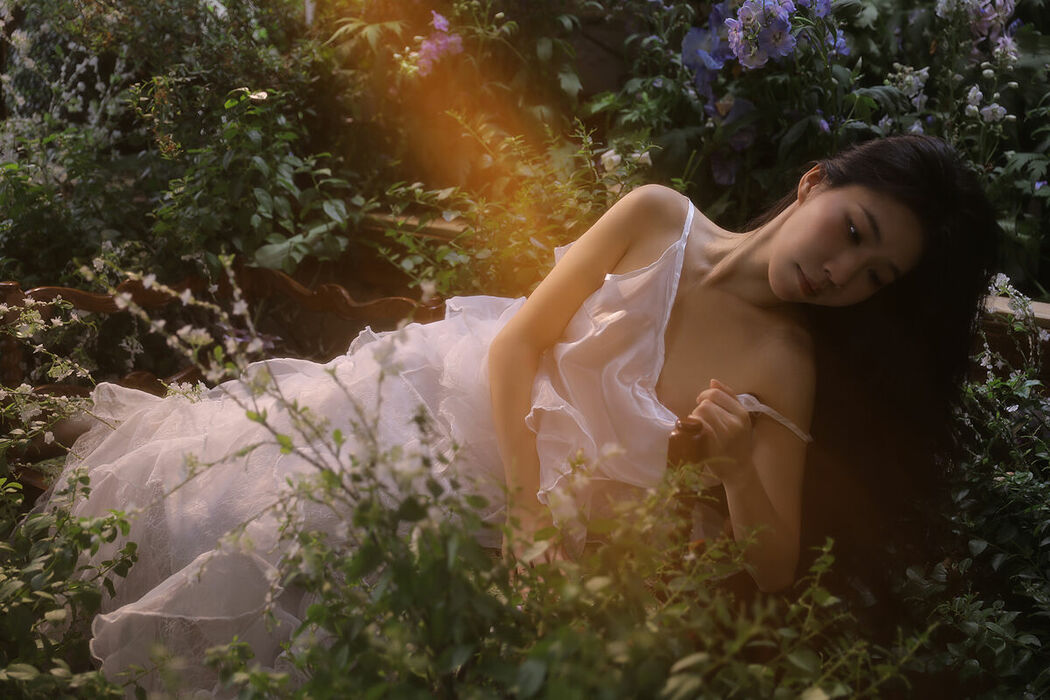 YiTuYu艺图语 Vol.10087 Wendy Yuan Zi Mo Te (14P)