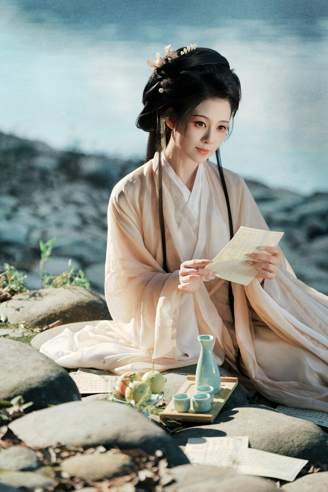 YiTuYu艺图语 Vol.10092 Luo Ning Tang (19P)