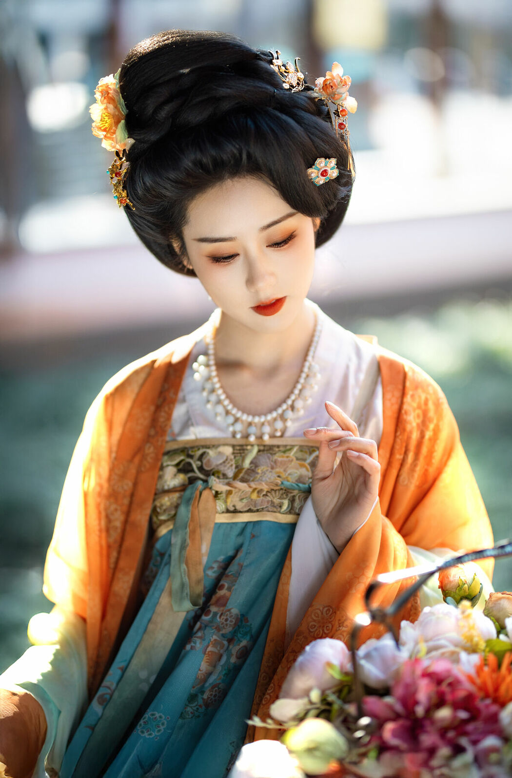 YiTuYu艺图语 Vol.10090 Ren Jian Yue-Su Chen (15P)