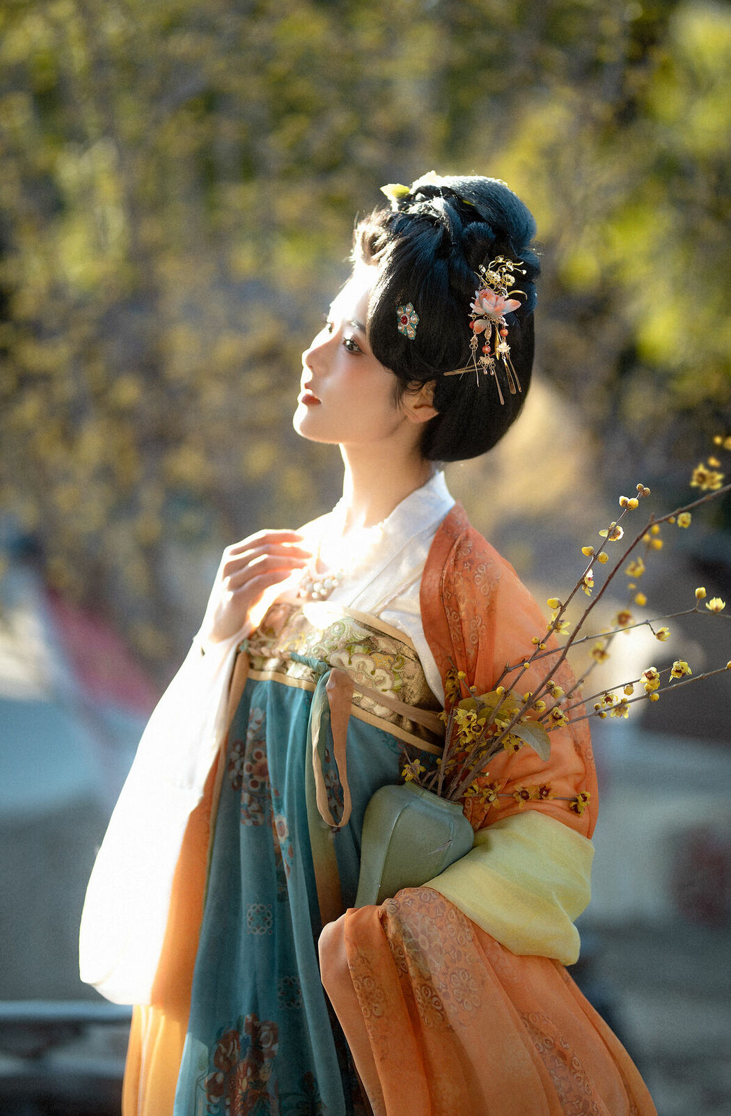 YiTuYu艺图语 Vol.10090 Ren Jian Yue-Su Chen (15P)