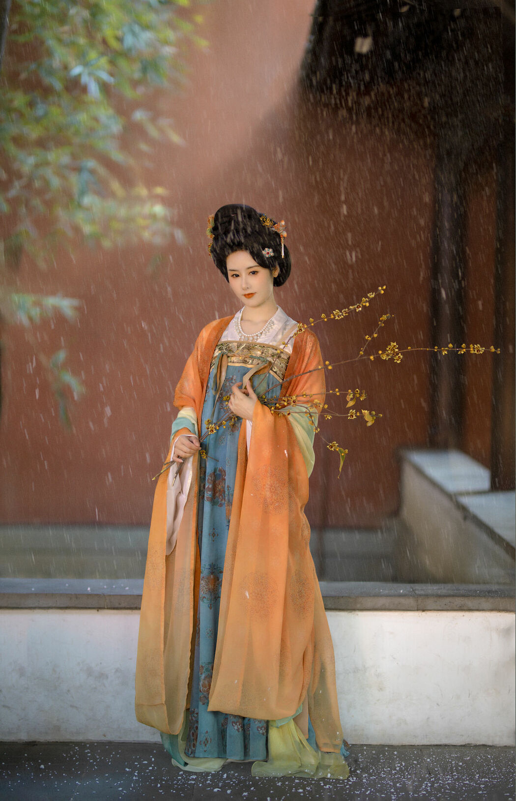 YiTuYu艺图语 Vol.10090 Ren Jian Yue-Su Chen (15P)
