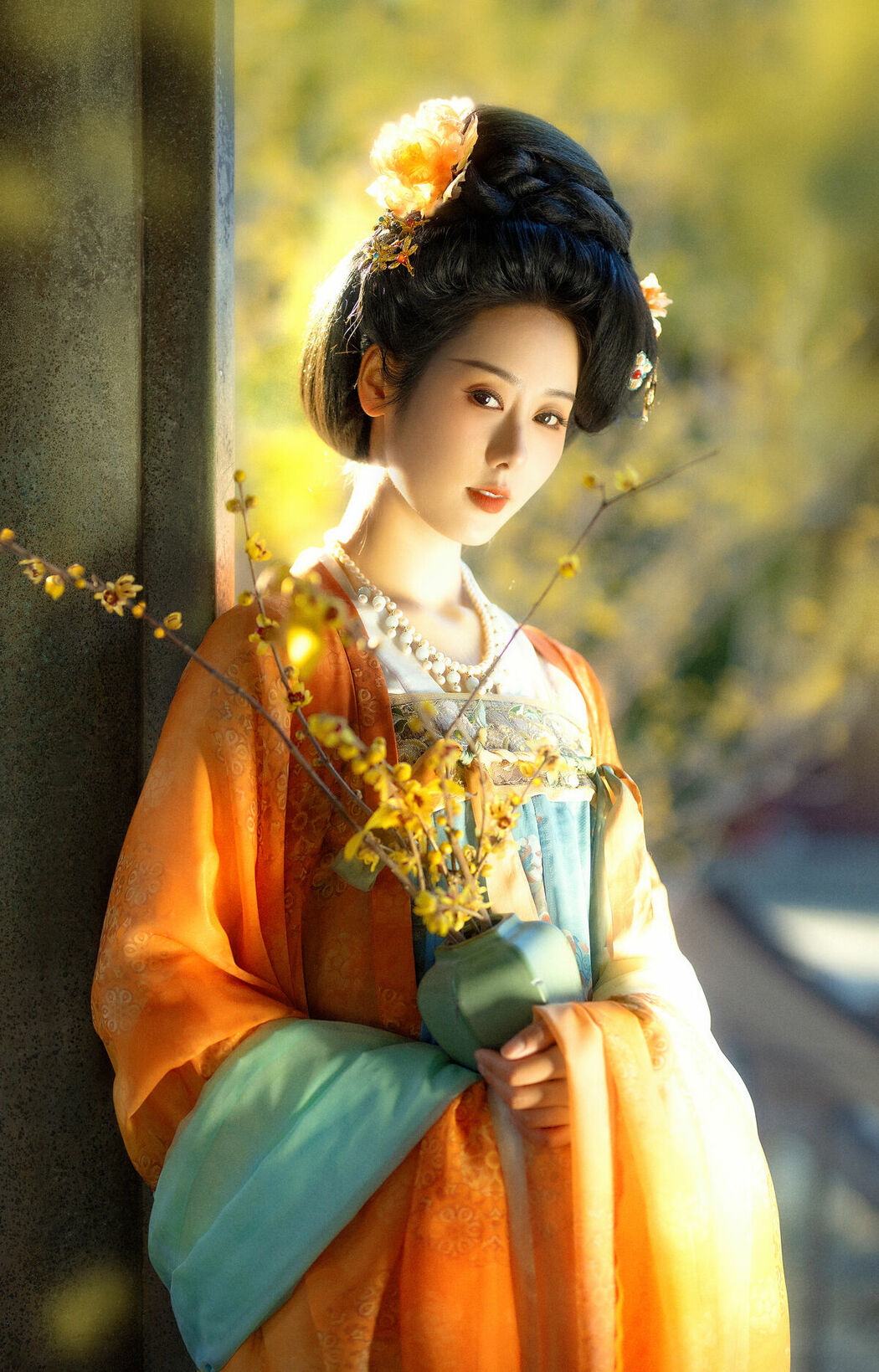 YiTuYu艺图语 Vol.10090 Ren Jian Yue-Su Chen (15P)
