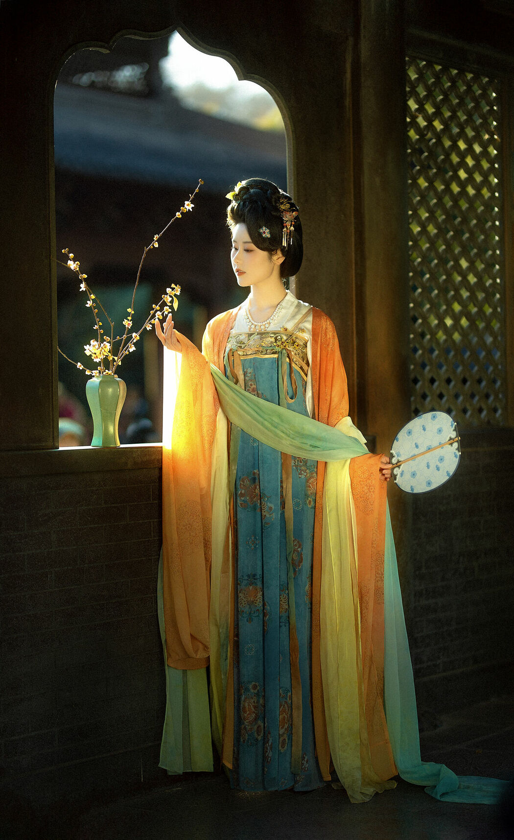 YiTuYu艺图语 Vol.10090 Ren Jian Yue-Su Chen (15P)