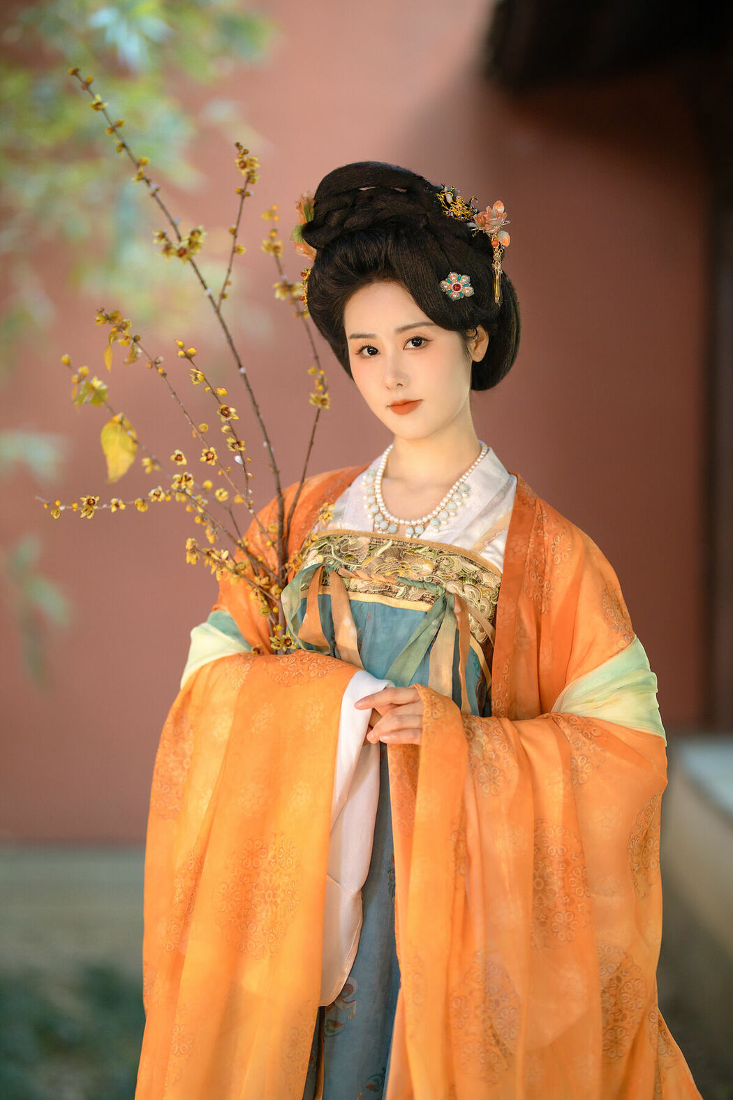 YiTuYu艺图语 Vol.10090 Ren Jian Yue-Su Chen (15P)