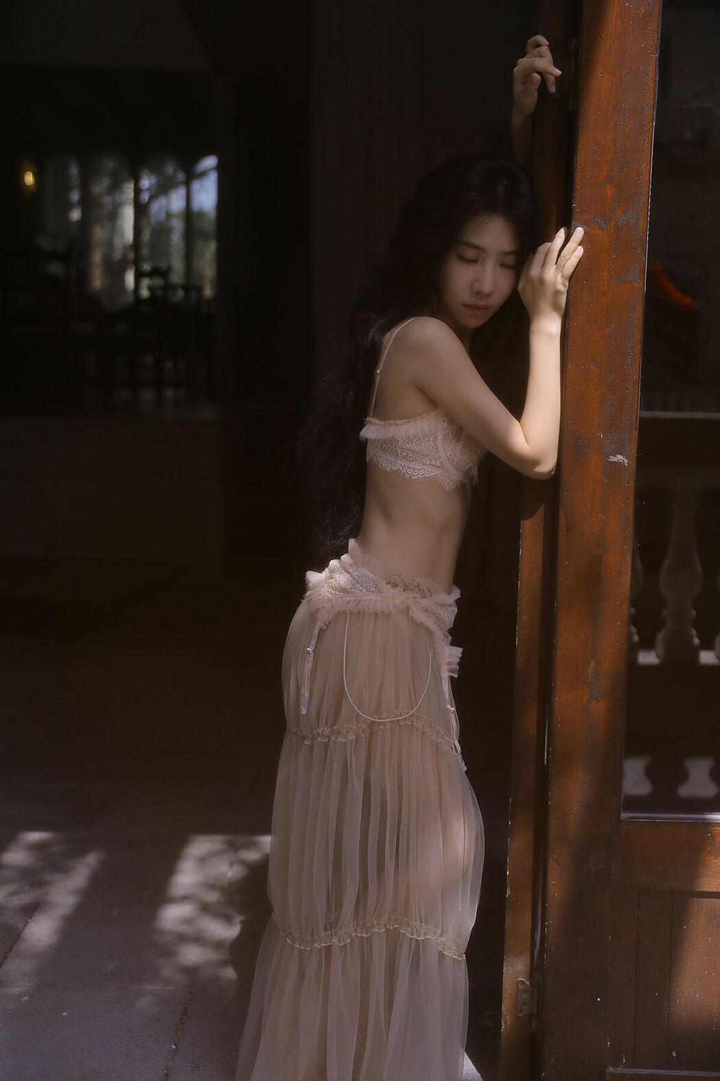YiTuYu艺图语 Vol.10091 Wendy Yuan Zi Mo Te (14P)
