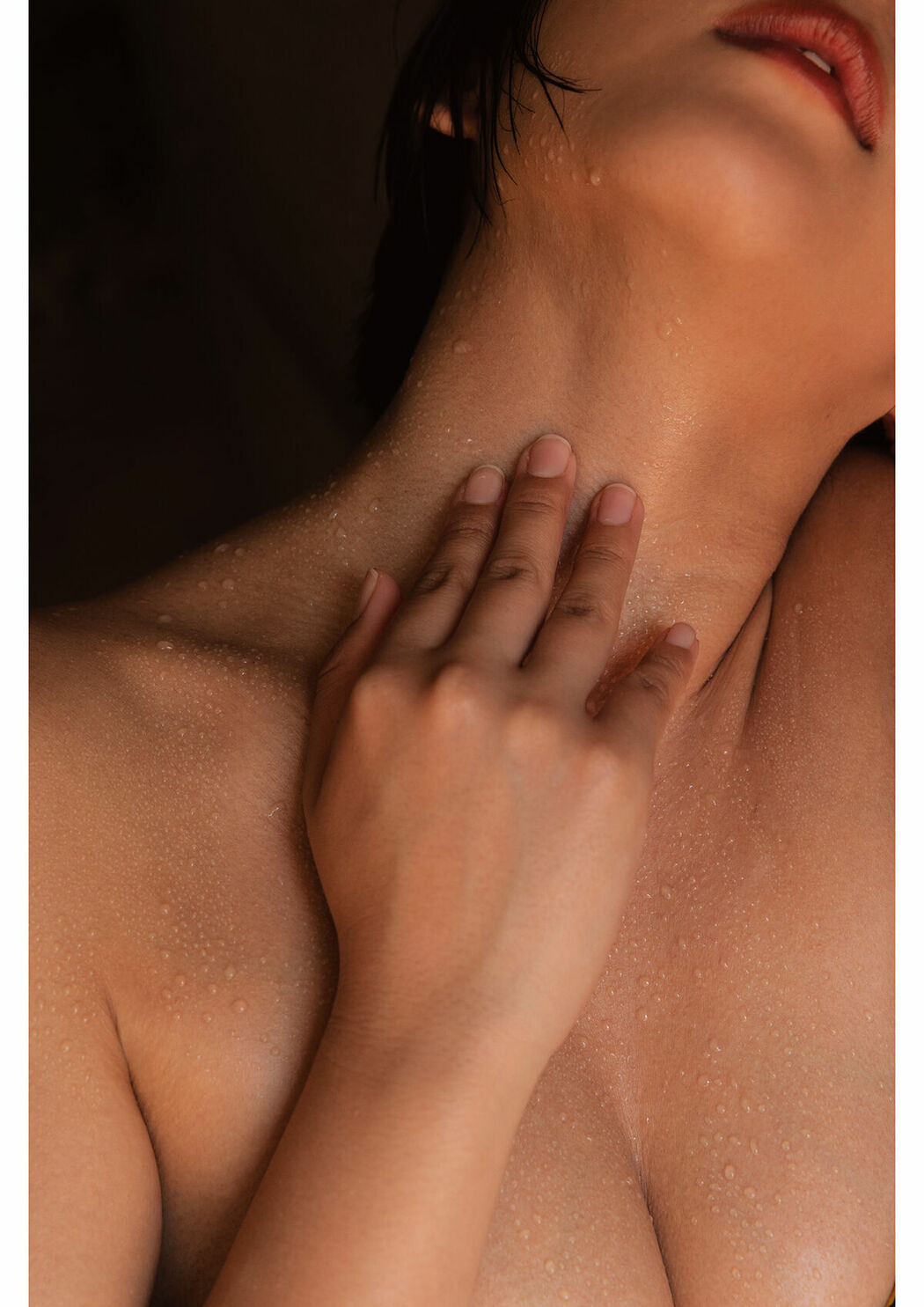 JP Moeka Sasaki 佐々木萌香 – ファースト写真集 いちばん (104P)