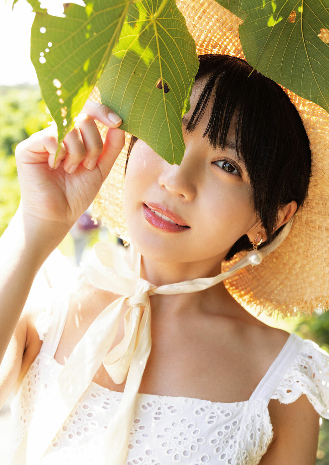 JP Moeka Sasaki 佐々木萌香 – ファースト写真集 いちばん (104P)