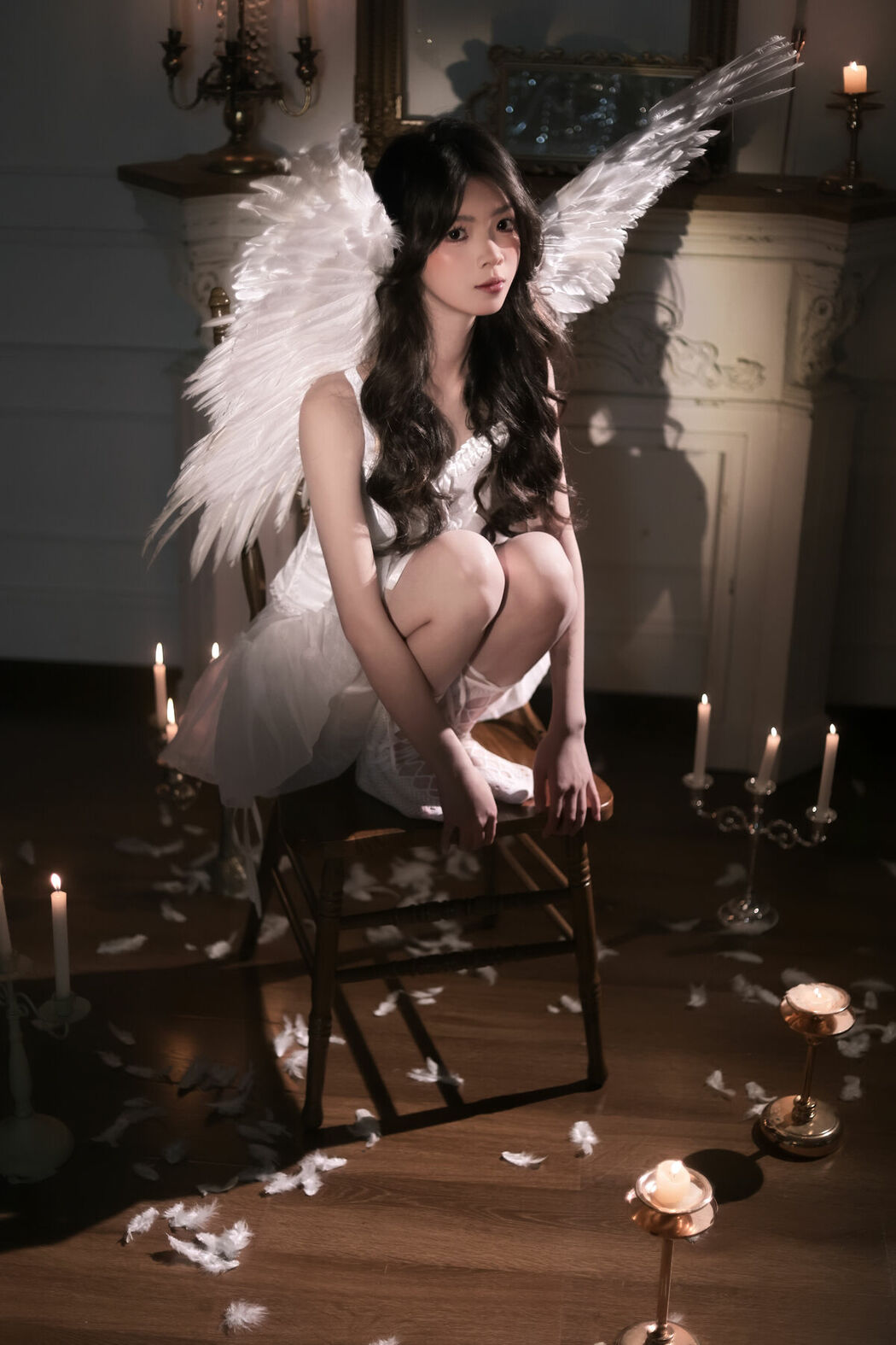 YiTuYu艺图语 Vol.10096 Jia Yi (15P)