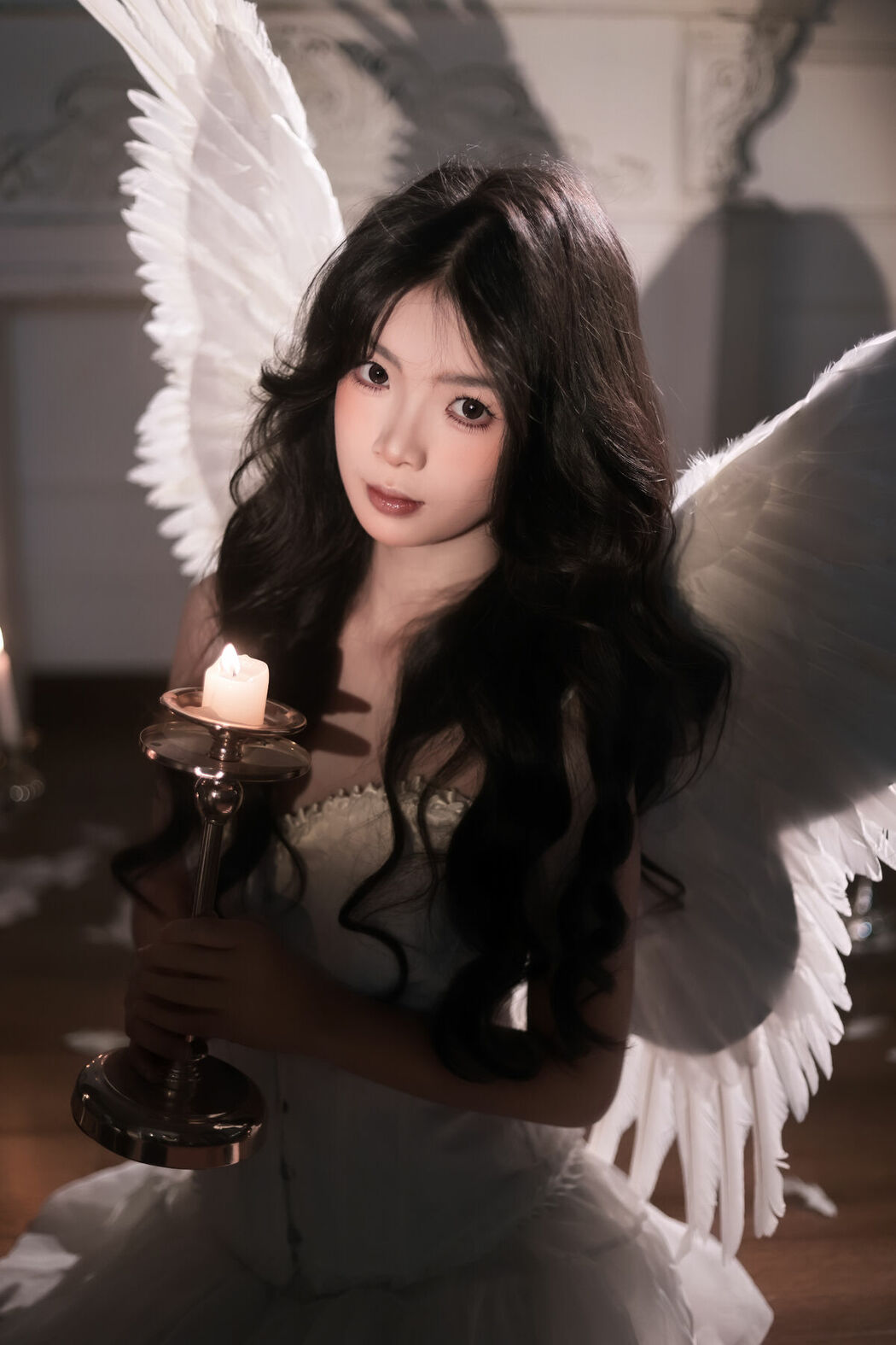 YiTuYu艺图语 Vol.10096 Jia Yi (15P)