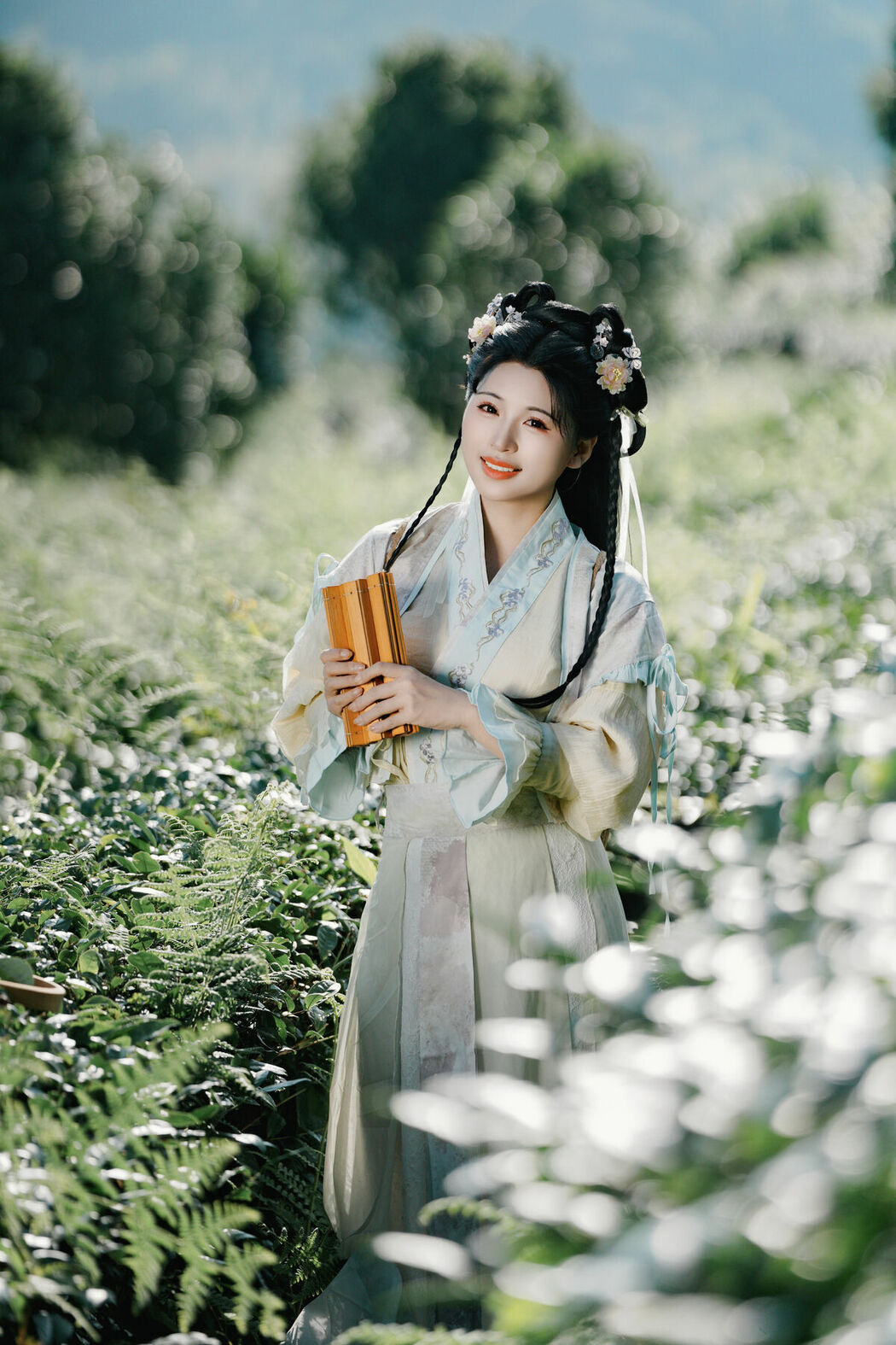 YiTuYu艺图语 Vol.10099 Gui Hua Ya (23P)